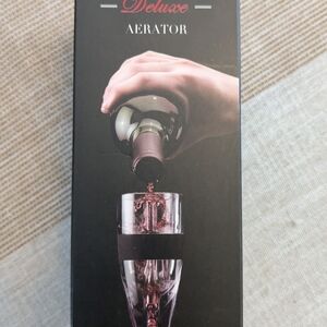 Deluxe Wine Aerator - Black